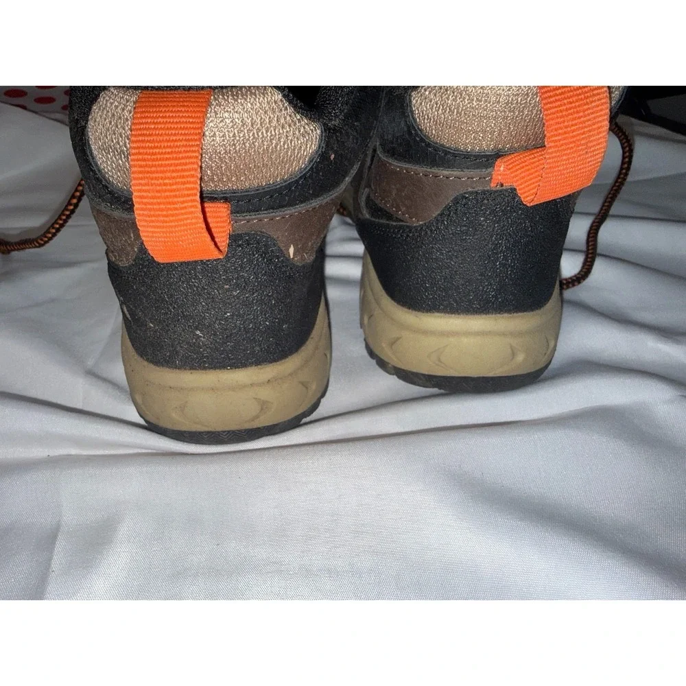 Ozark Trail Boys Hiking Boots Size 3 Brown Orange Water Resistant BYOT45CJ516